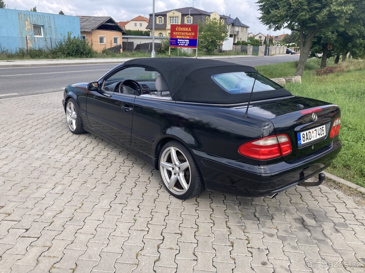 Mercedes 320 CLK Cabrio - 5