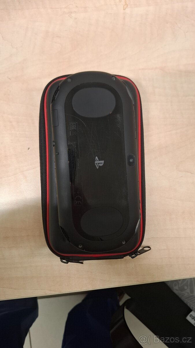 PS Vita - 5