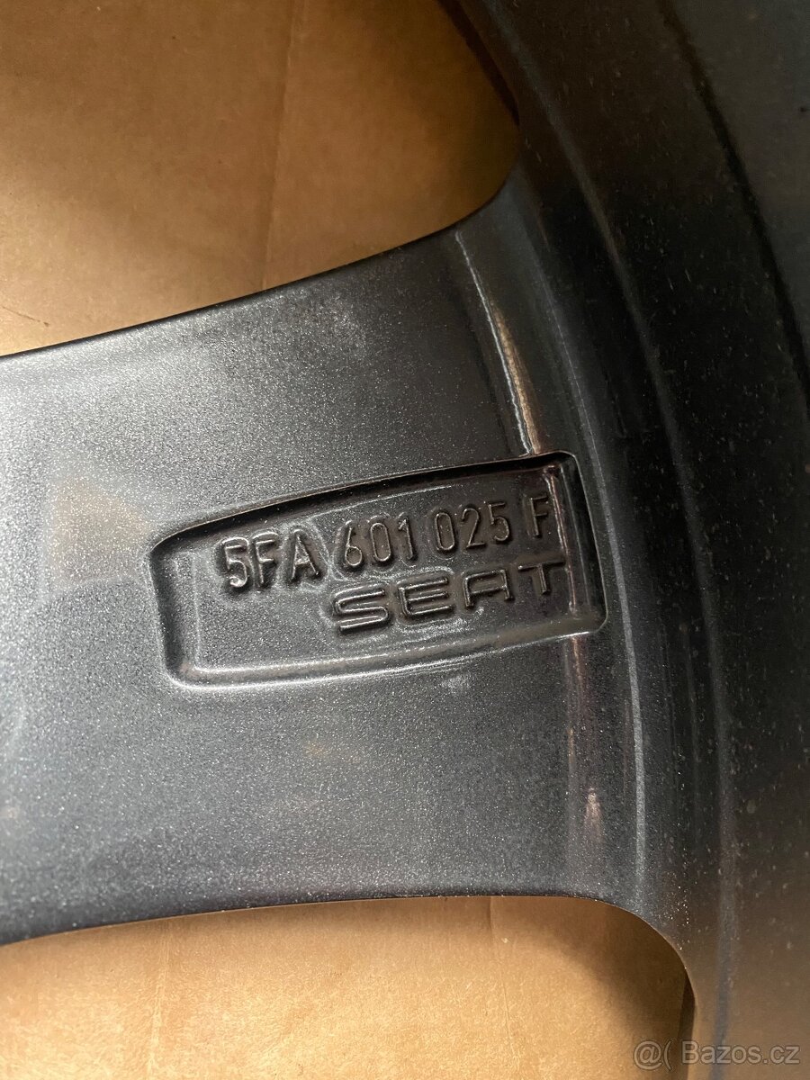 leon Cupra 5x112 r19 - 5