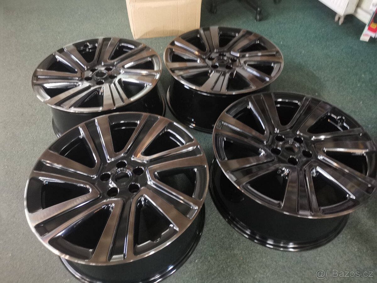 Land rover 9,5x22"