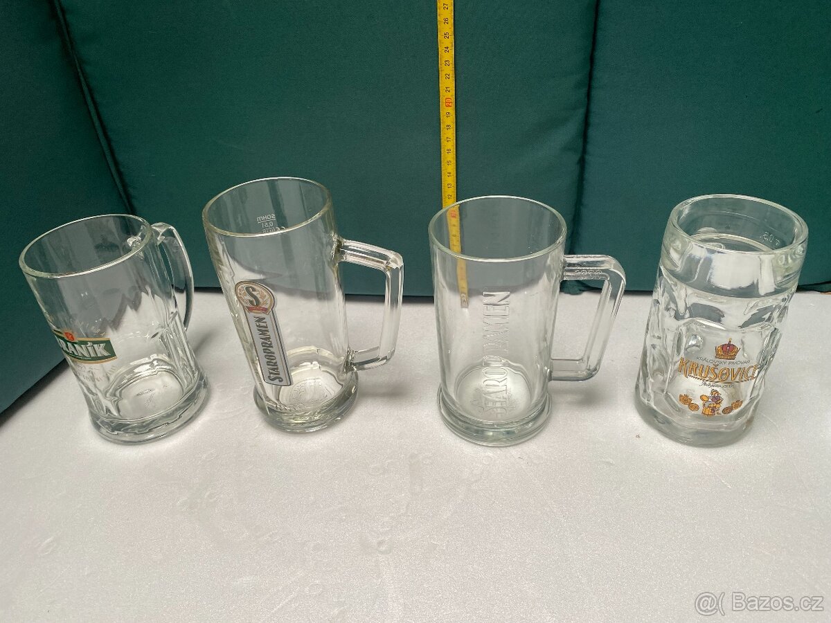 Sada pivních sklenic – 4 půllitry + 1× Staropramen (0,3 l) - 5