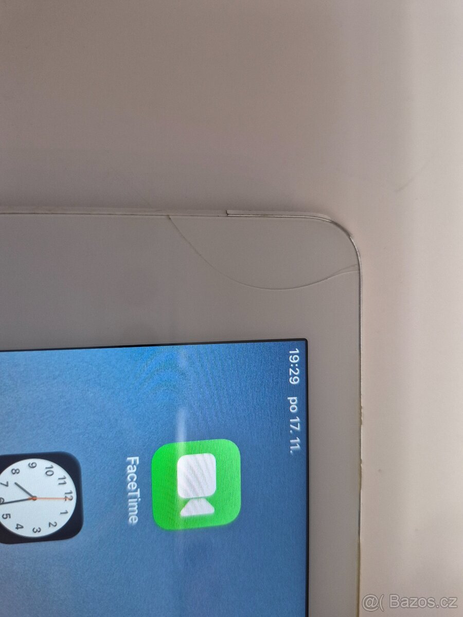 iPad Air - Wi-Fi, Cellular 32GB, Silver ( 1475 ) - 5