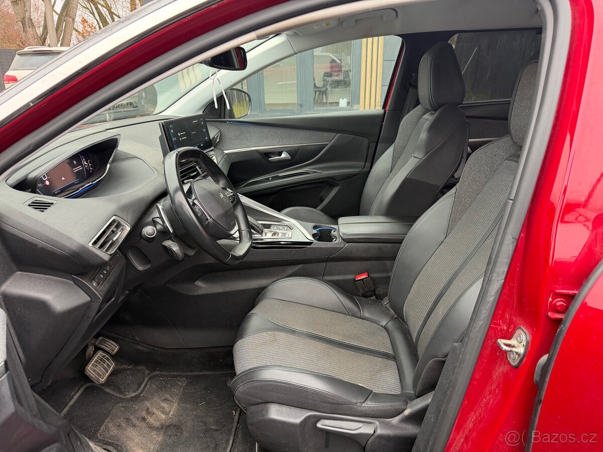 Peugeot 5008 2.0 HDI 130Kw ALURE 7Míst Tažný 360Kamer - 5