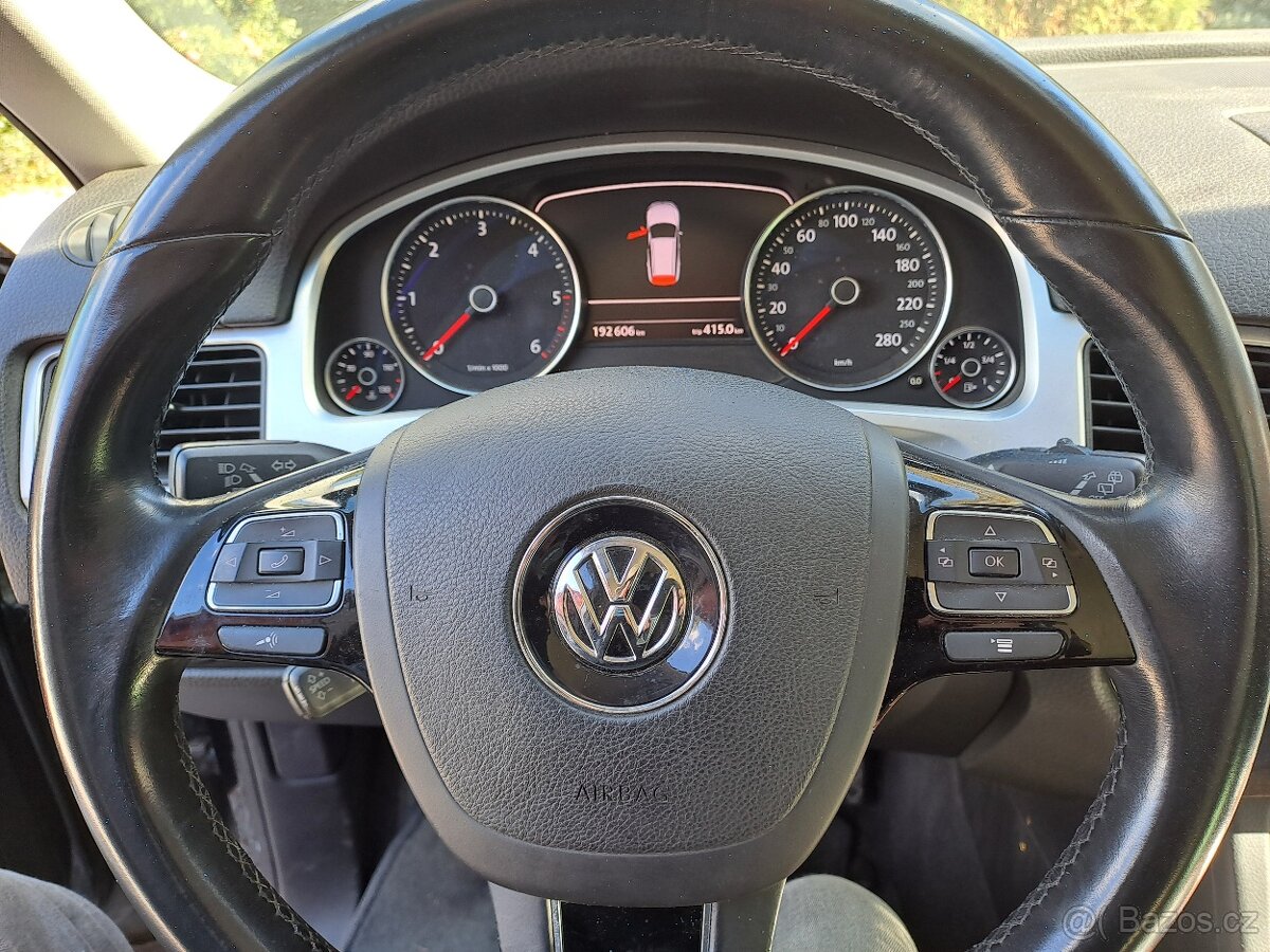 Volkswagen Touareg jen 192000km - 5