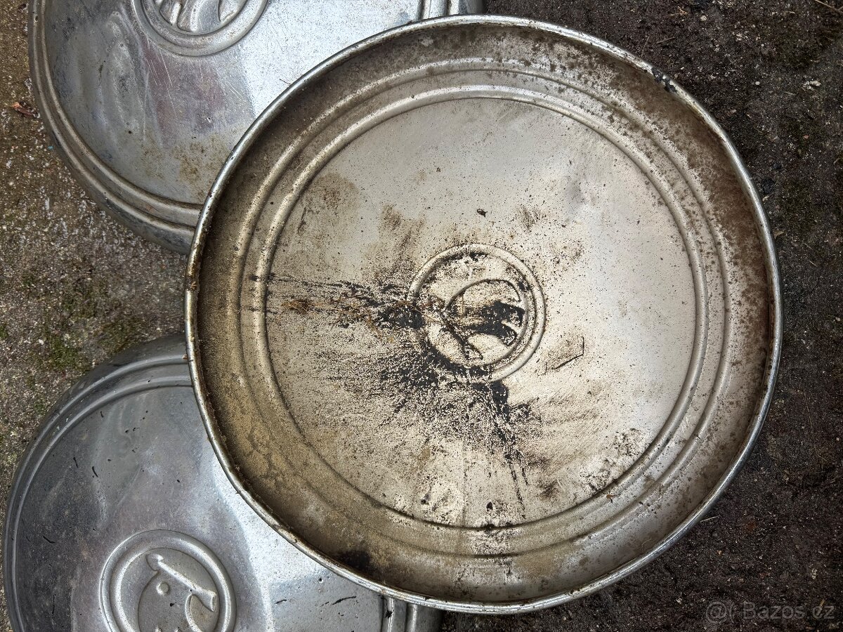 Puklice skoda 155/80 R14 - 5