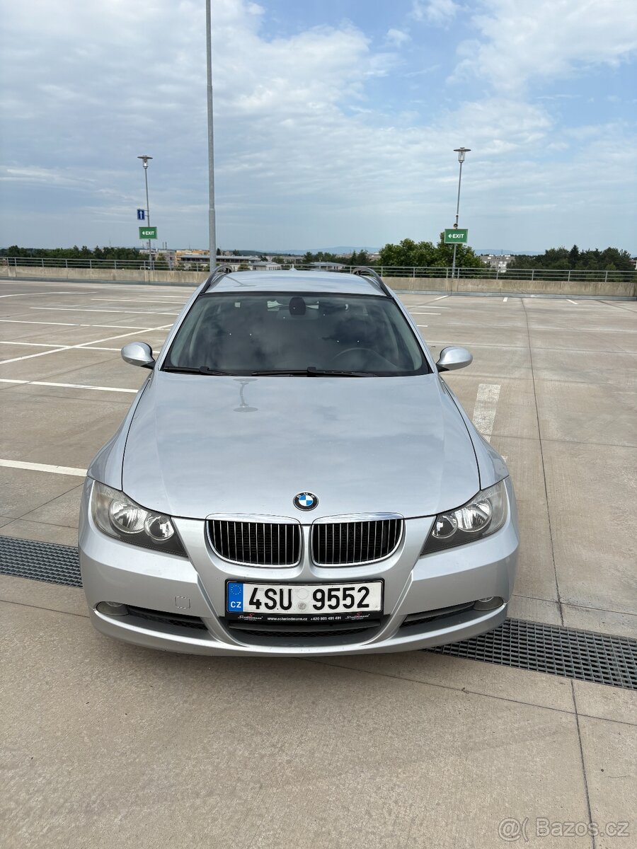BMW e91 325i N52 manuál - 5