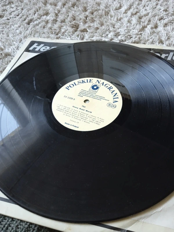 LP - Heavy Metal World - 5