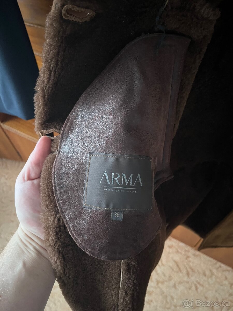 Dámský kožich KARA vel 38 - 5