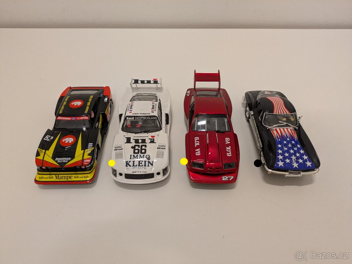 Autíčka Carrera 1:32 na autodráhu - 5