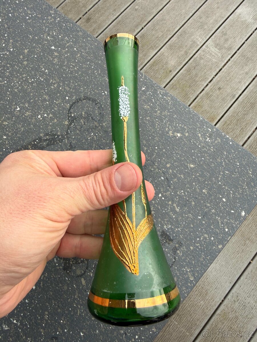 Vázy - nález z půdy - 5