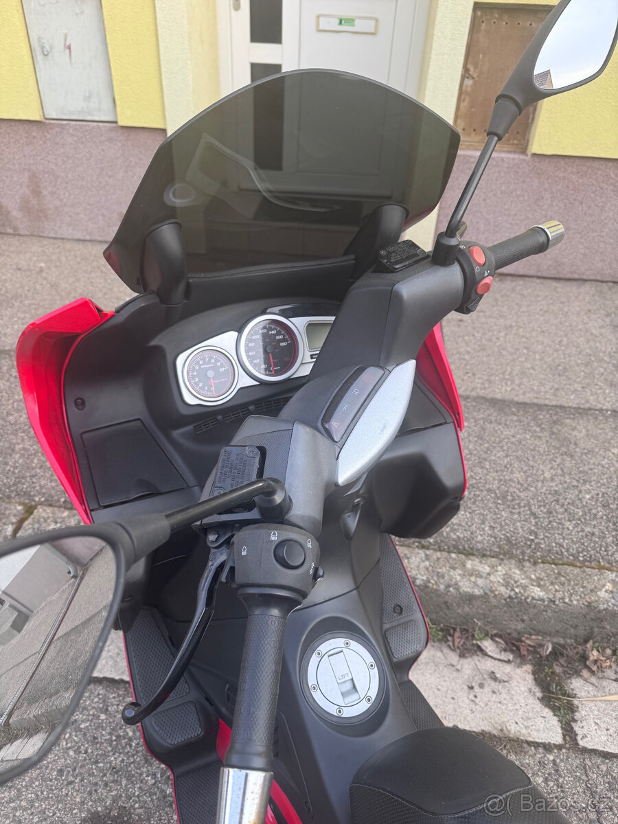 Gilera NEXUS 500 - 5