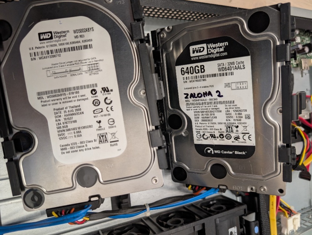 1U server DELL PowerEdge R300 - 5