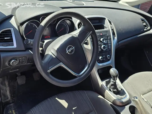 Opel Astra J - 5