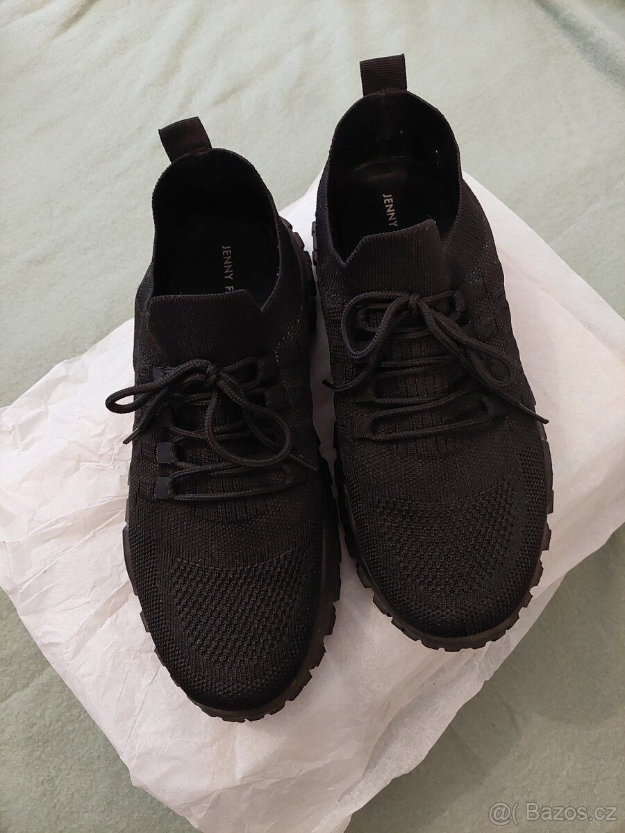 Prodávám dámské boty za nízku cenu vel 41 - 5