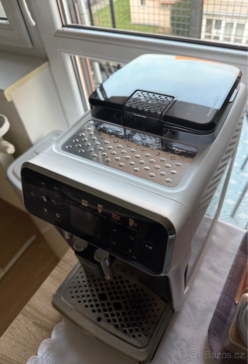 kávovar philips lattego 5400 - 5