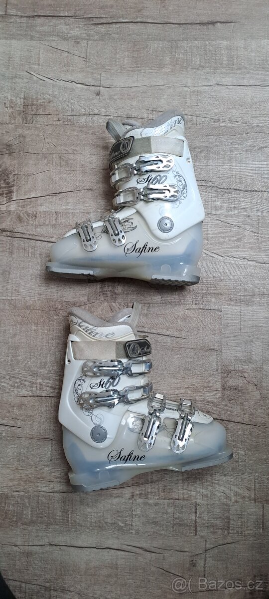 Dámské lyže,lyžáky,hůlky - 5