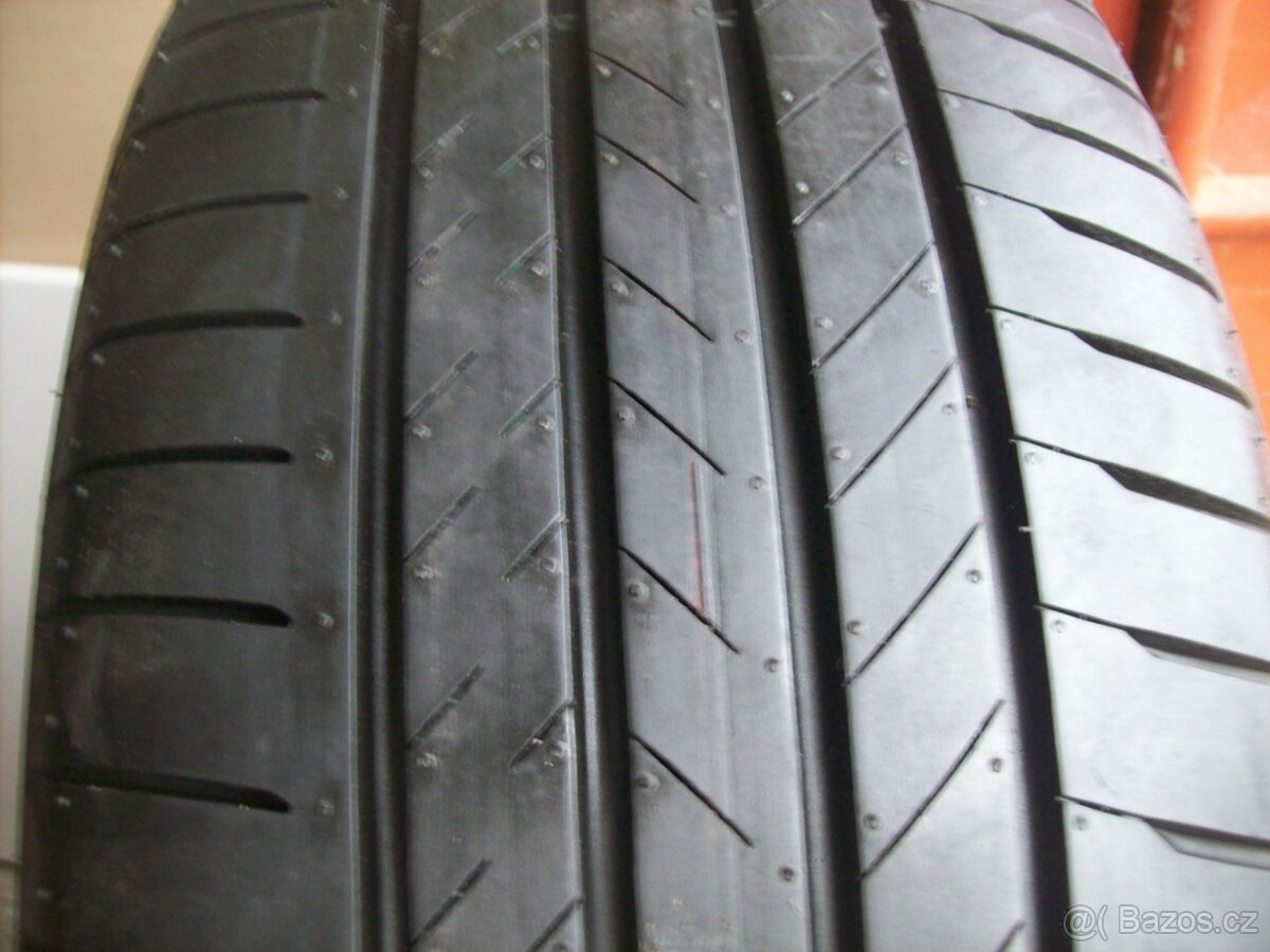 4x letní pneu Volvo XC60 235.55.19 101V 99,9% - 5