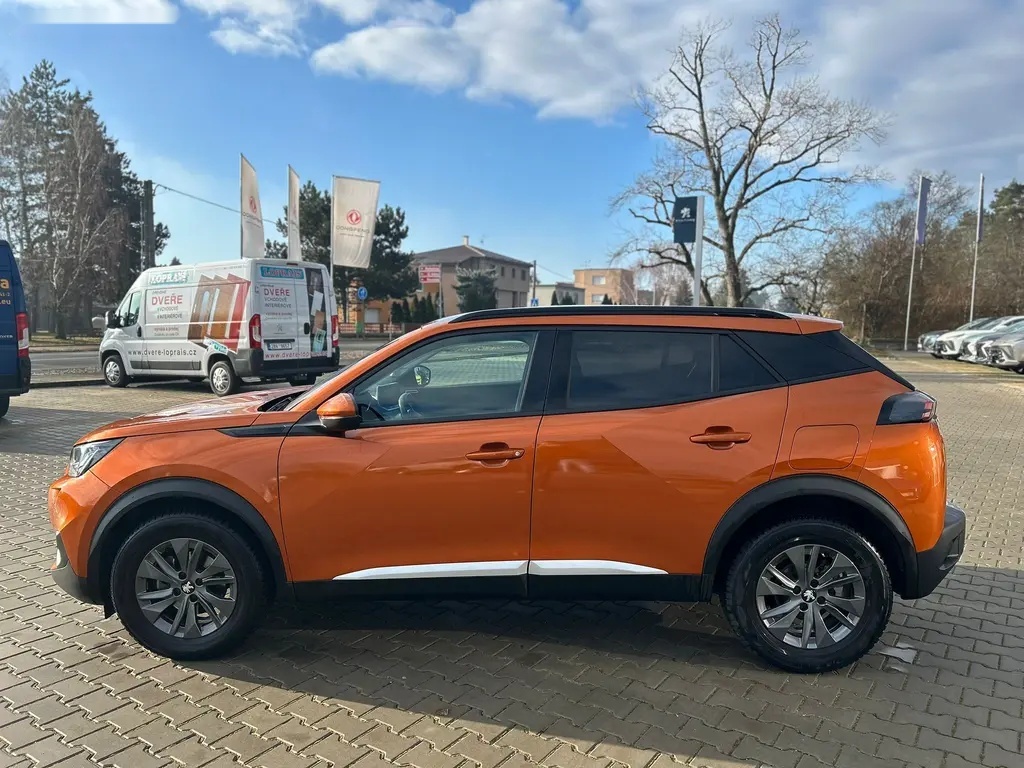 Peugeot 2008, ALLURE 1.2PT 100"MAN6"Zimáky - 5