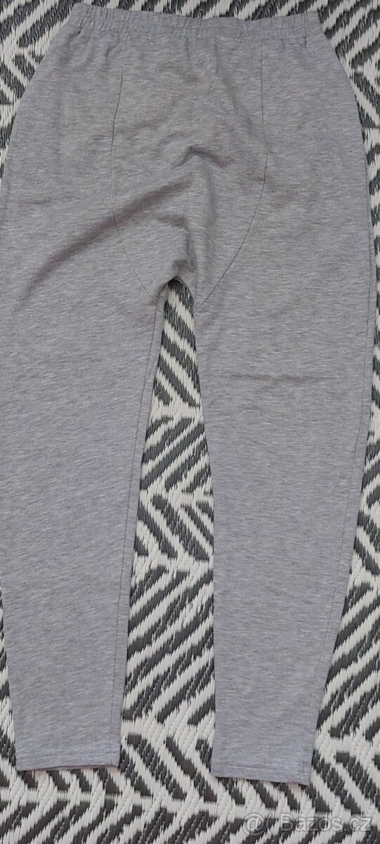 SENZAČNÍ DÁMSKÉ TEPLÁKY S MIMONĚM-FB SISTERS - vel. XS - 5