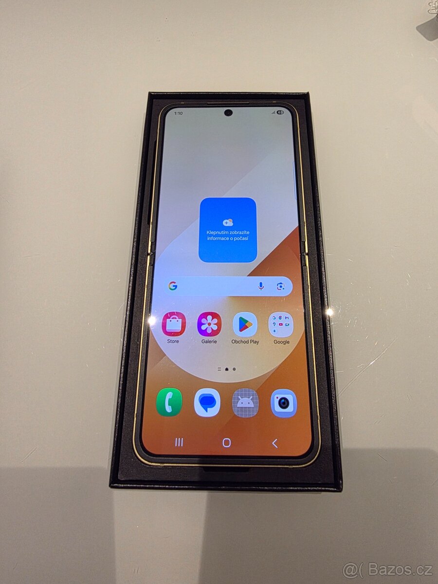 Samsung Z Flip 6 256 GB gold - top - 5