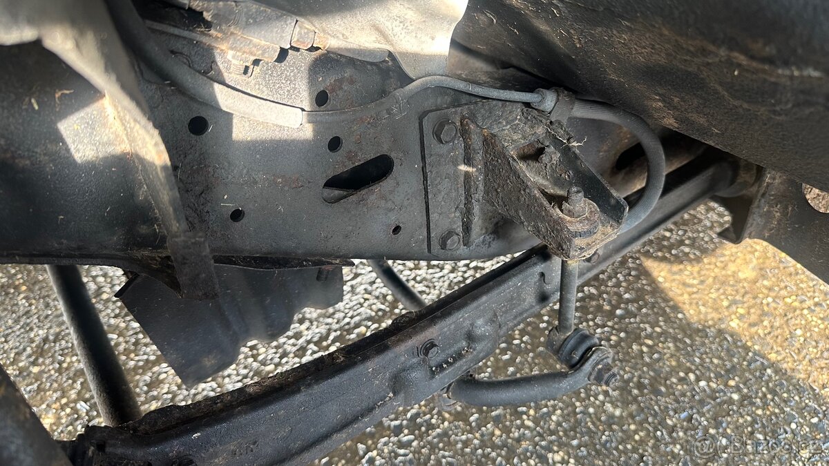 Nissan Patrol Y61 2.8td - 5