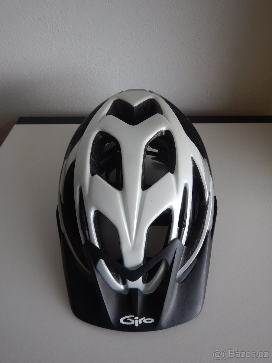 Cyklistická přilba Giro Targa - 5