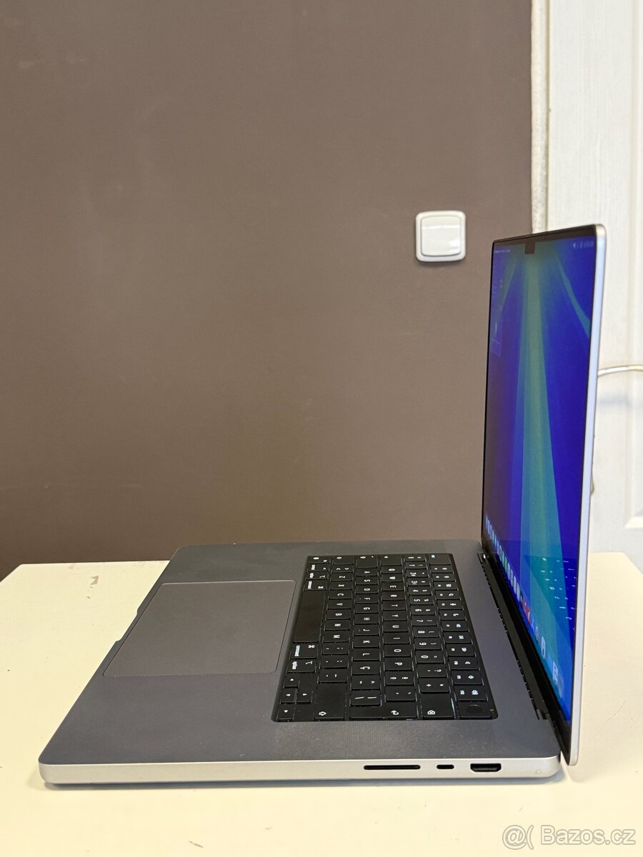 MacBook PRO 16” M1 PRO - 5