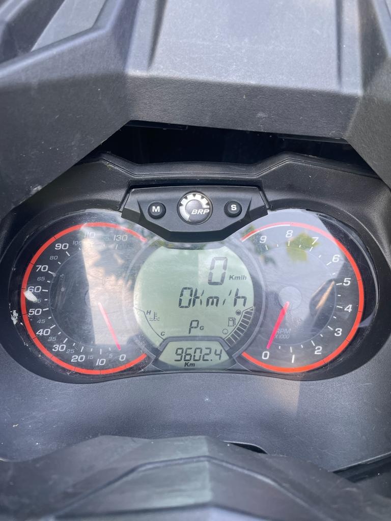 Čtyřkolka CAN-AM Outlander 1000