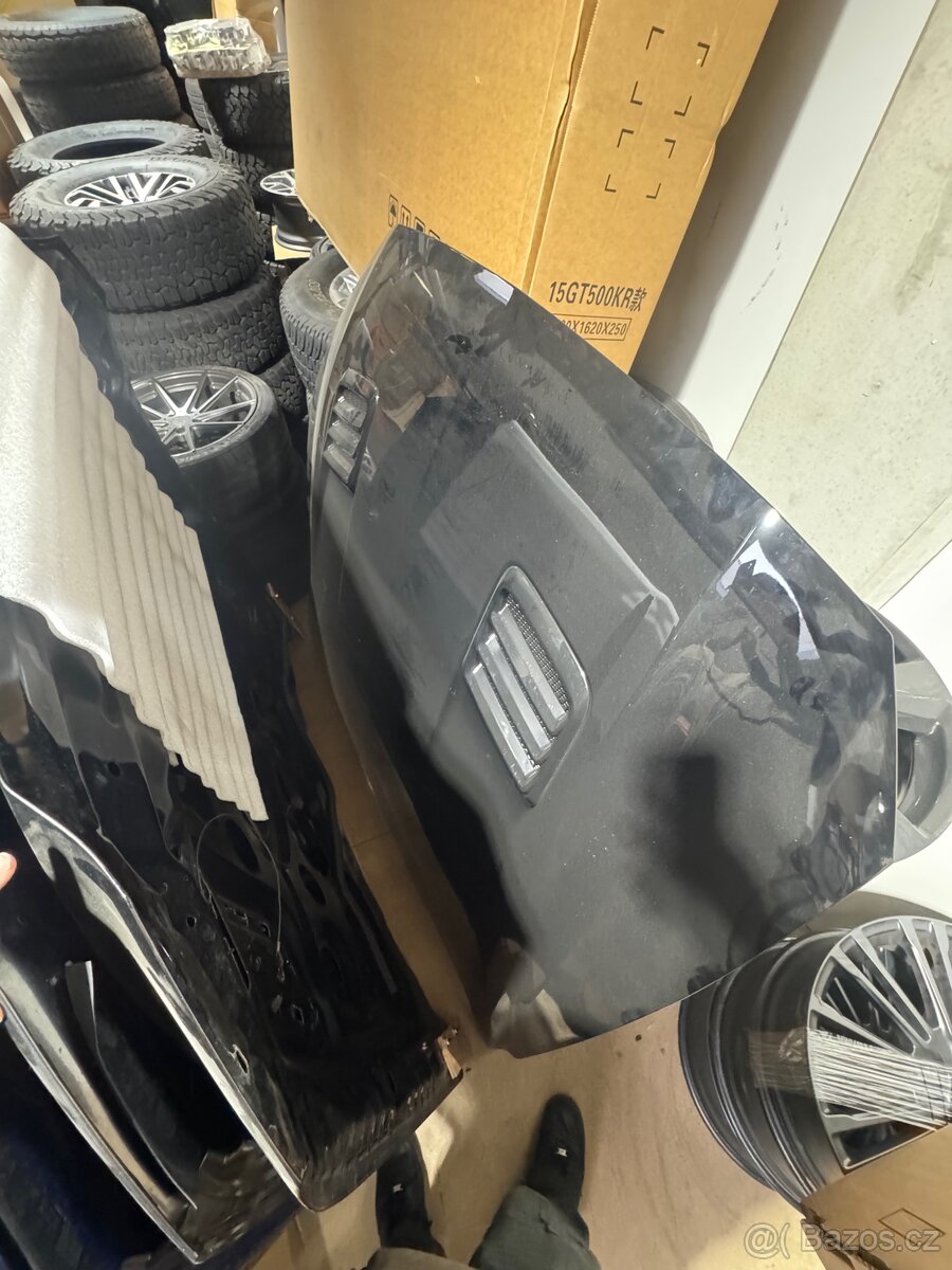 Predni kapota Ford Mustang S550 - 5