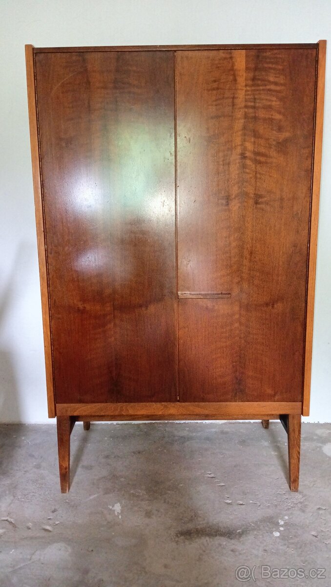 Mezuliáník nábytek - 5