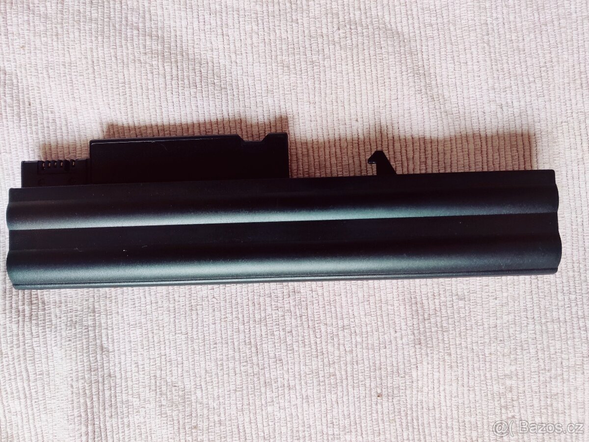 Prodám nový aku na notebooky LENOVO T40, 41, 42, 43, R50, 51 - 5