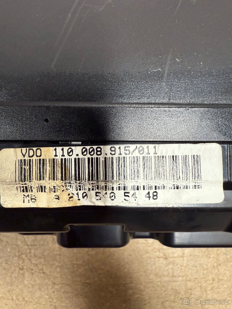 Mercedes E W210 (S210) tachometr A2105405448 - 5