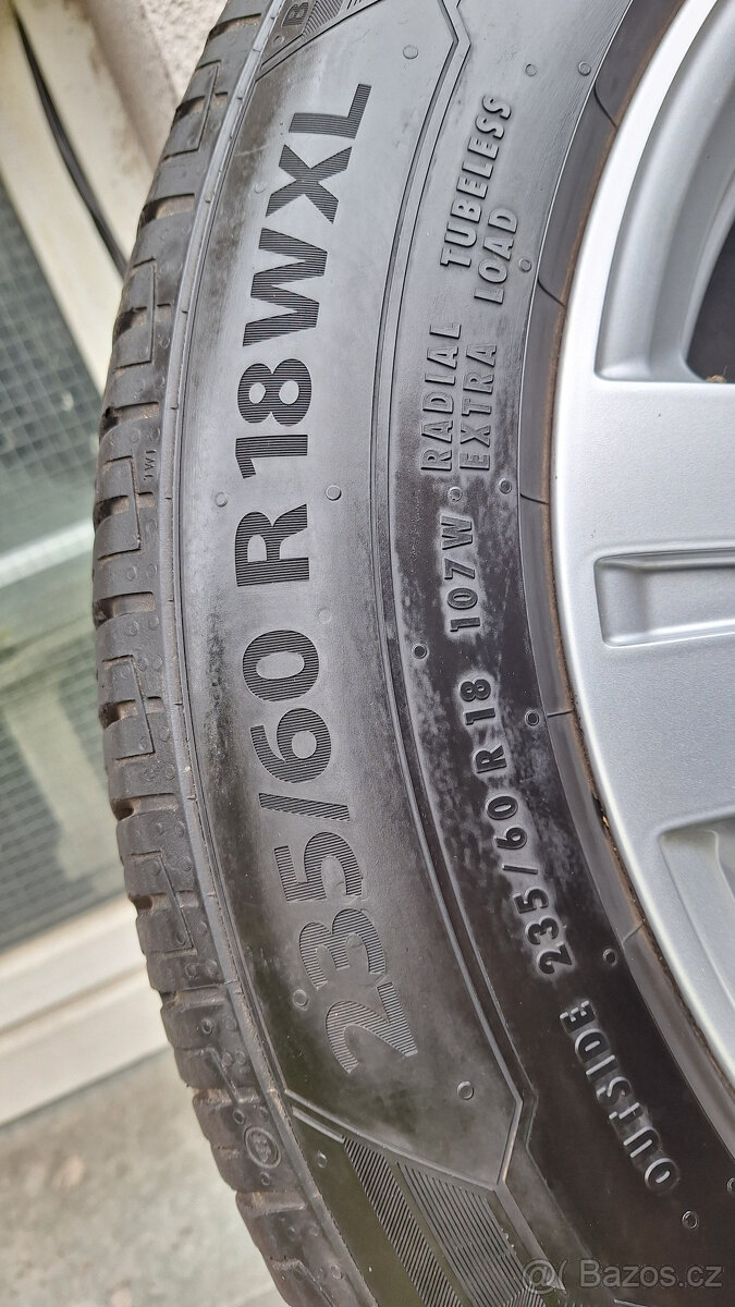 Audi Q7 originální lední sada R18 235/50 - 5x112 - pneu 7 mm - 5