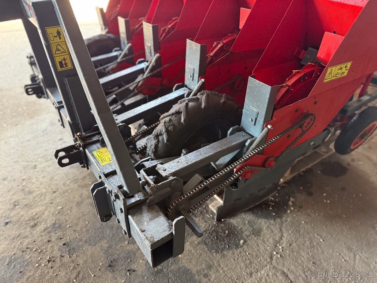 Sazeč česneku ERME - 5