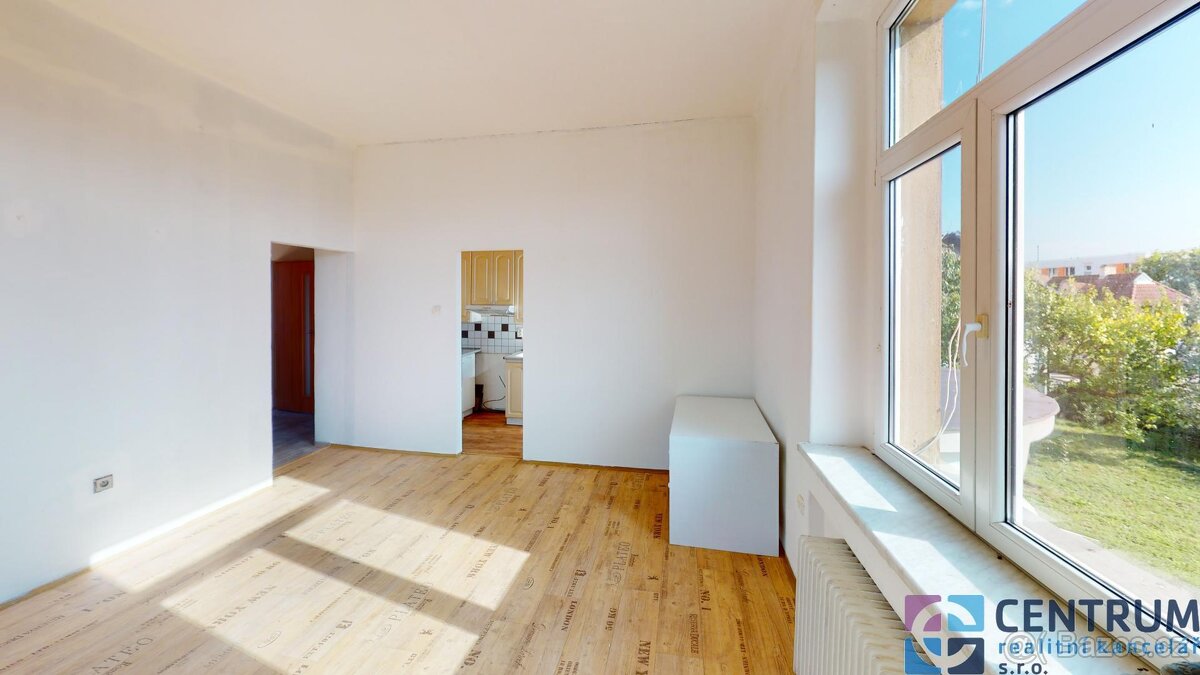 Prodej vily 272 m2 s pozemkem 1282 m2, Praha-Radotín - 5