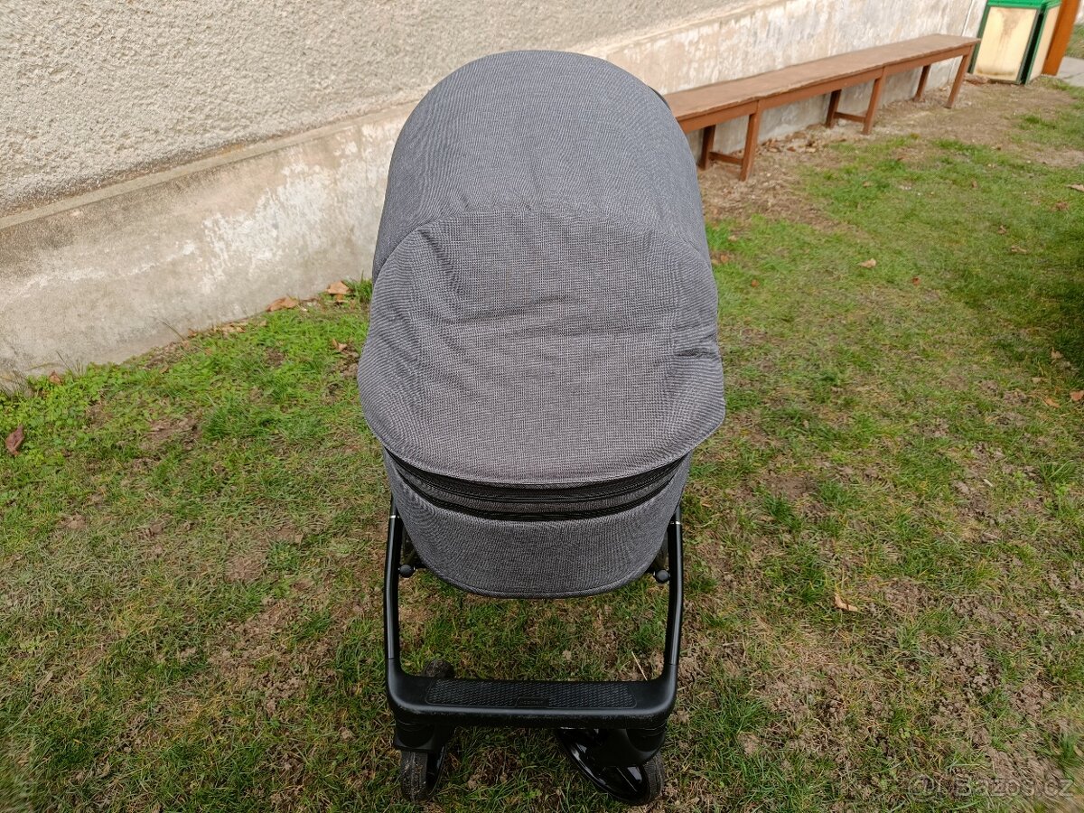 Zánovní Kombinovaný kočárek Adamex Vasco - záruka 9/2026 - 5