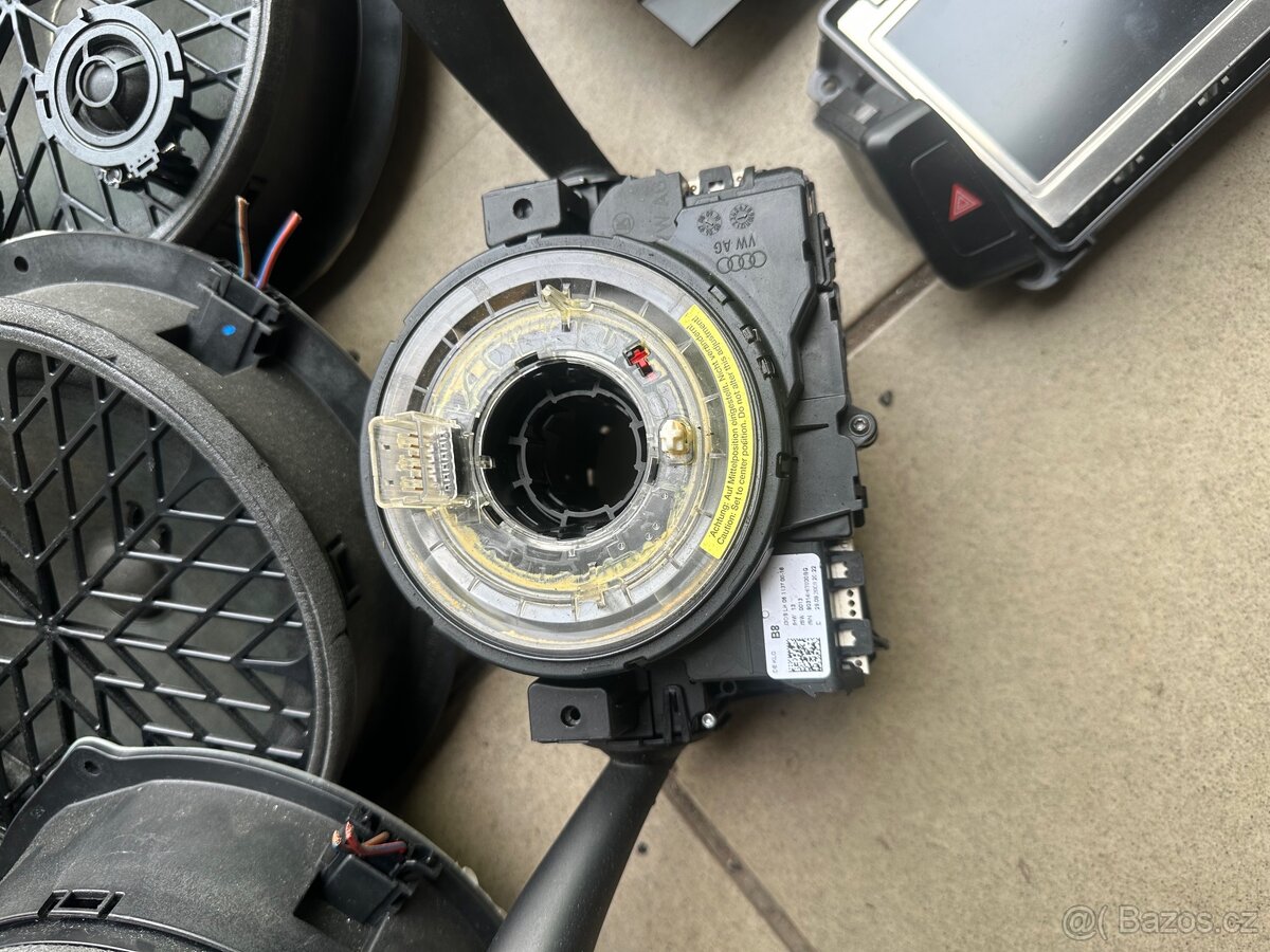 Audi A4 B8 díly - 5