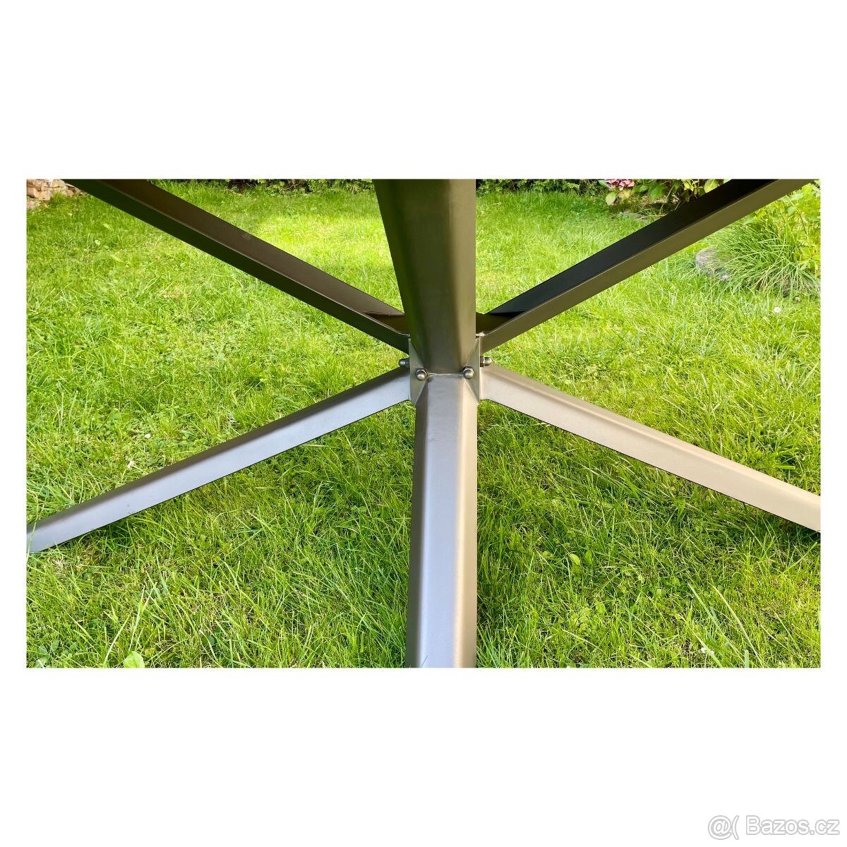 Nerozkládací jídelní stůl - Hadios - 5