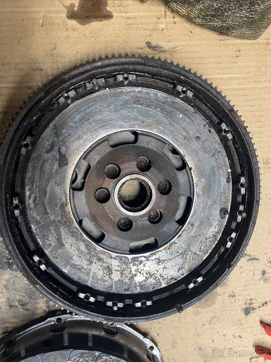 Spojka 1.9tdi 66kw - 5