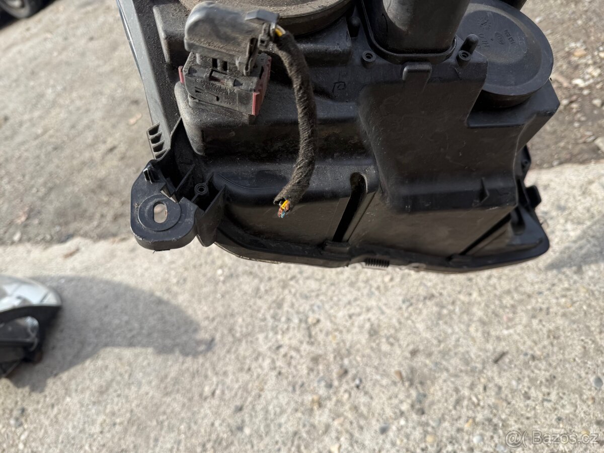 Přední světla Opel astra H - 5