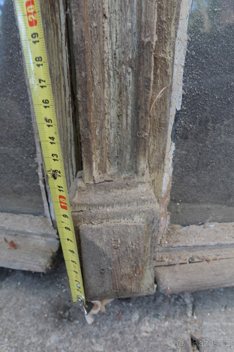 stará vyřezávaná okna - 5