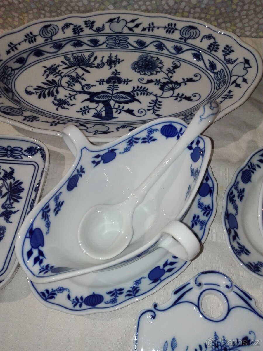 Porcelánové nádobí motiv cibulák zn. foto 12 kusů - 5