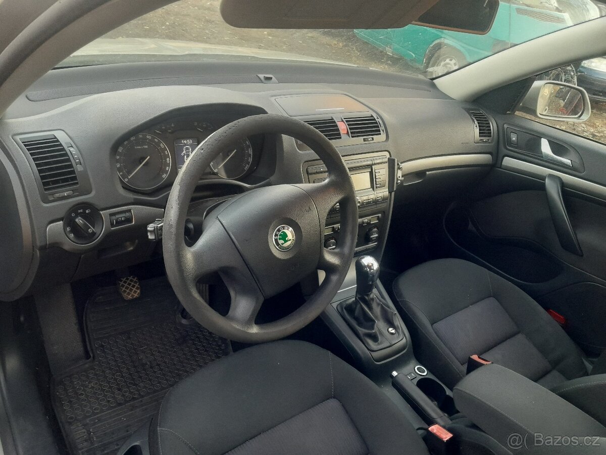 Škoda Octavia 2 1.8TSI 118.KW r.v. 2008, motor BZB - díly - 5