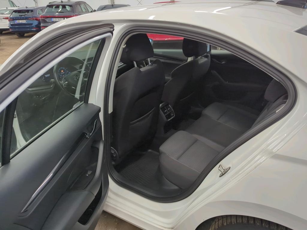 škoda Octavia 1,5 benzín - 5