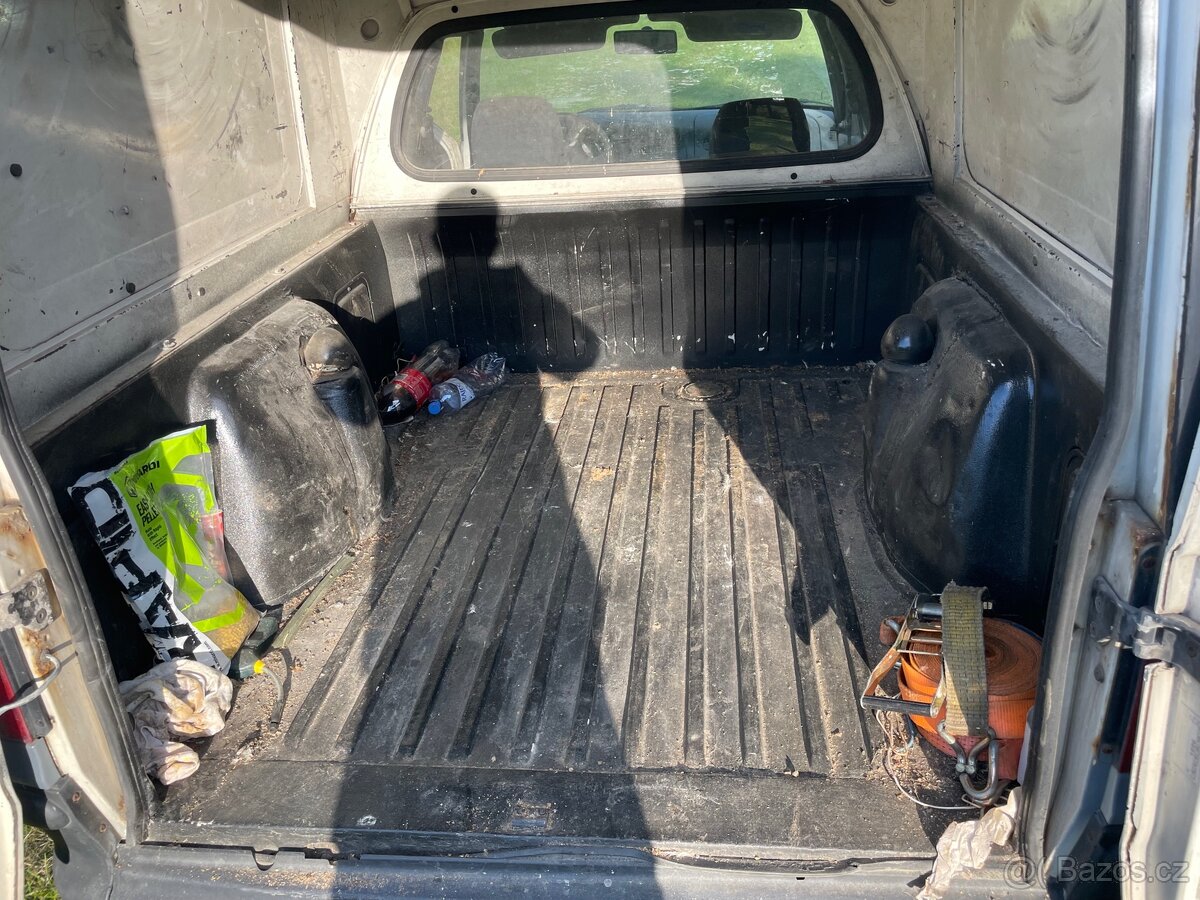 Felicia pick up 1.9d - 5