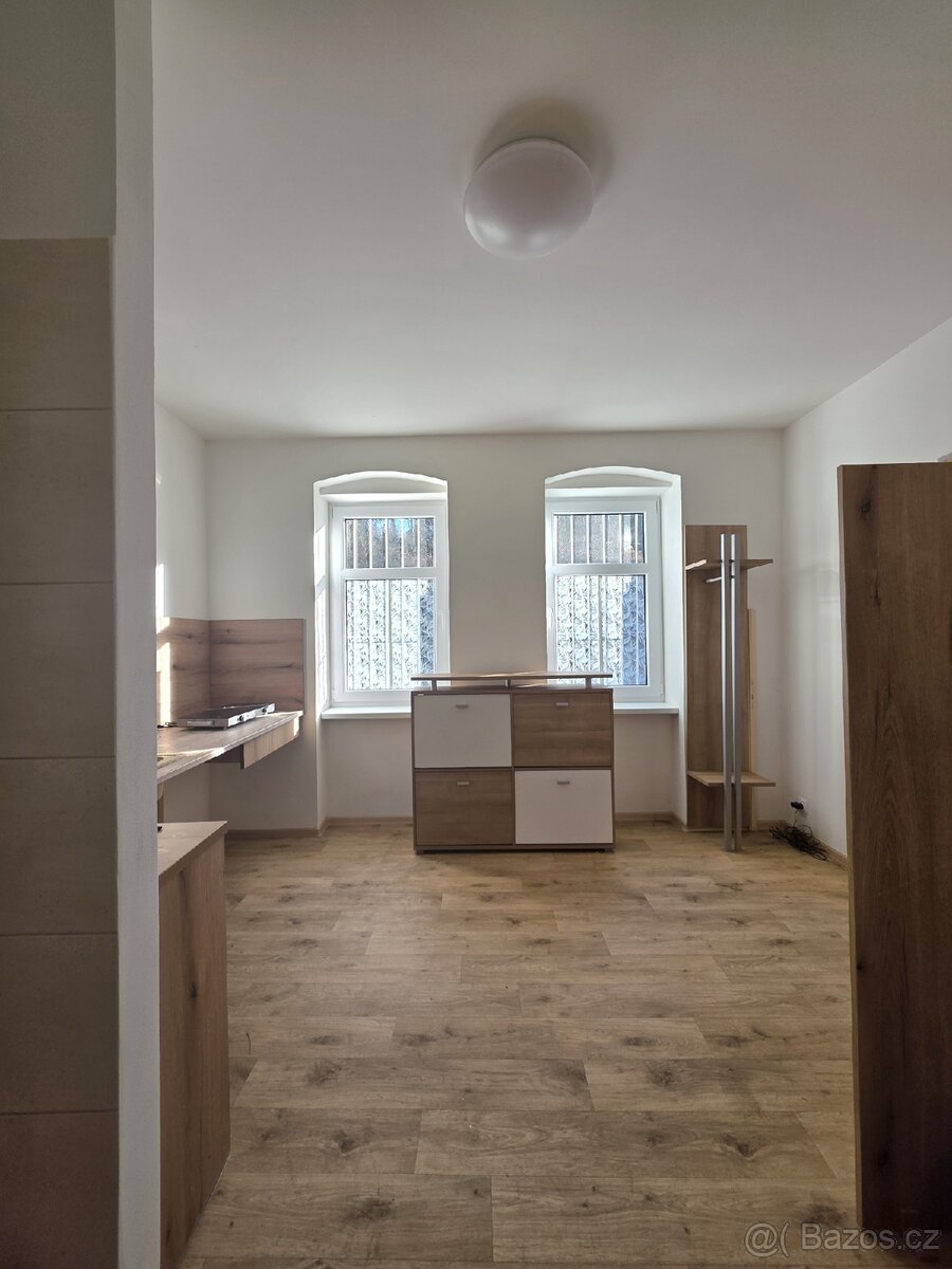 Byt 1kk 27m2 - Karlovy Vary - 5