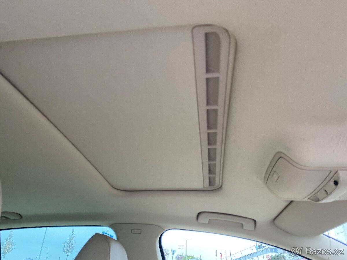 Škoda Superb, Laurin&Klement 2,0Tdi 4x4 - 5