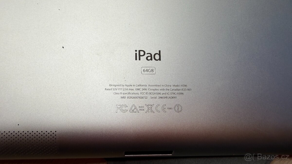 Apple iPad 2 64GB (Wi-Fi + GSM/3G Cellular) 2011 - 5