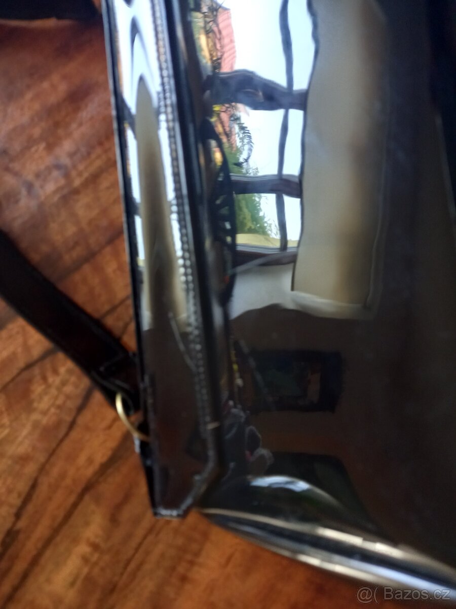 Jednoduchá elegantní kabelka - 5