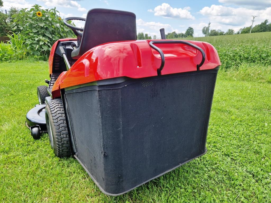 Zahradní traktor, traktůrek Castelgarden 16HP 2V 122cm - 5